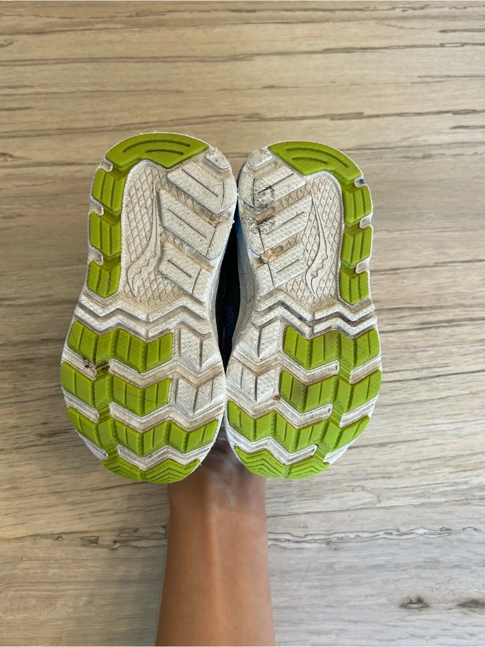 Saucony Kids Blue and Green Hook-and-Loop Athletic Sneakers